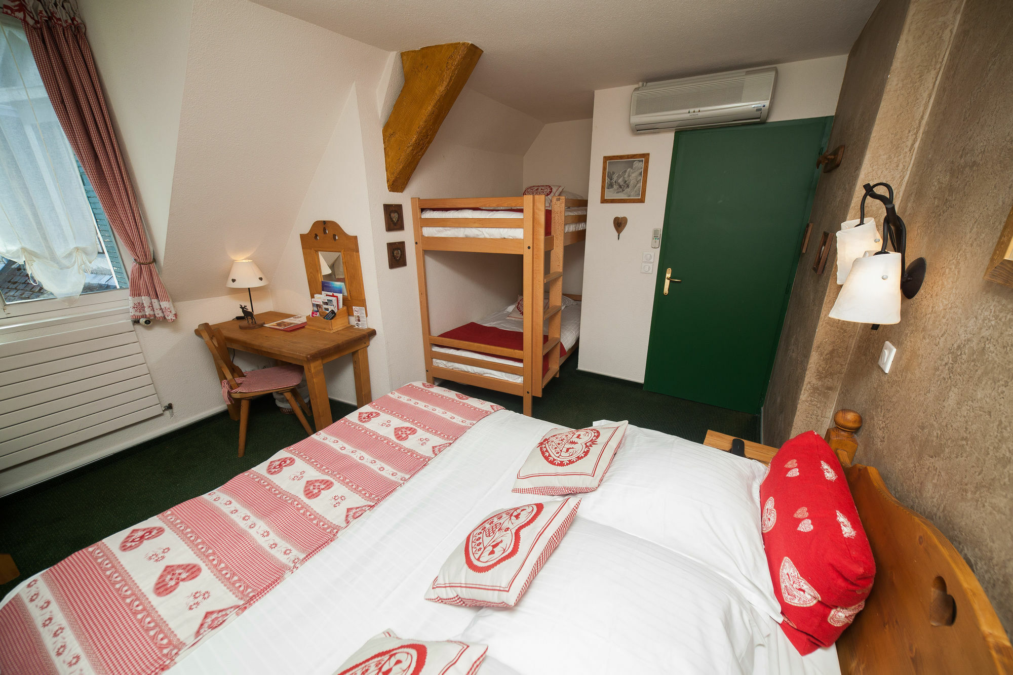 Hotel Des Princes, Chambery Centre 외부 사진